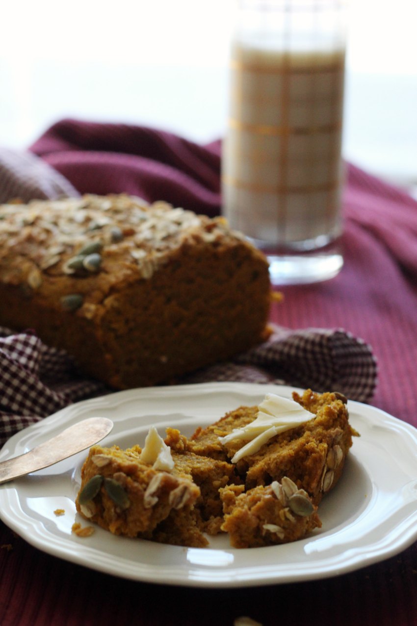 oatmeal-pumpkin-bread