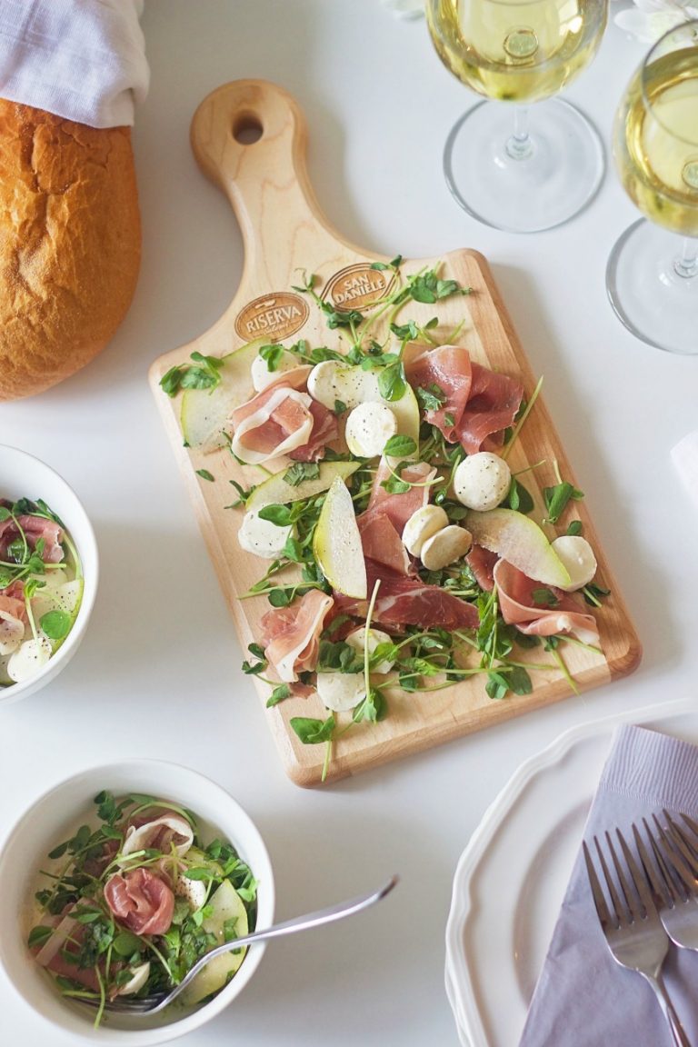 Prosciutto, Pear and Bocconcini Salad