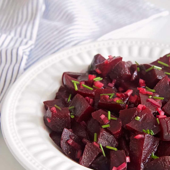 Cold Beet Salad With Red Onions And Chives 