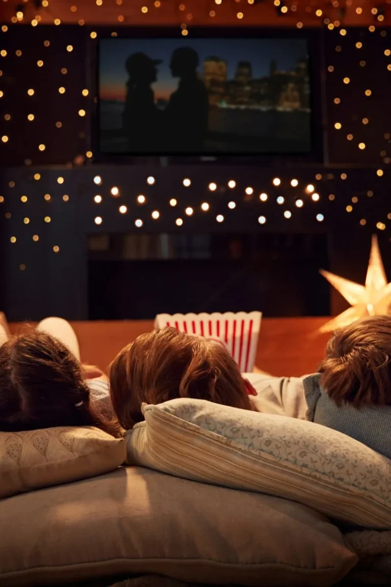 100 Summer Family Traditions