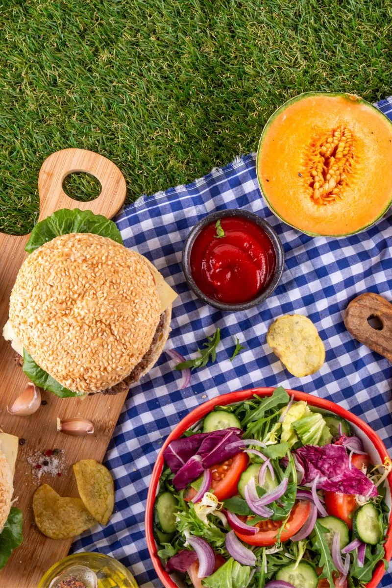 What to Bring to a BBQ: 35 Easy Ideas Everyone Will Love